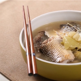 潮州酸菜煮梭鱼——捷赛私房菜
